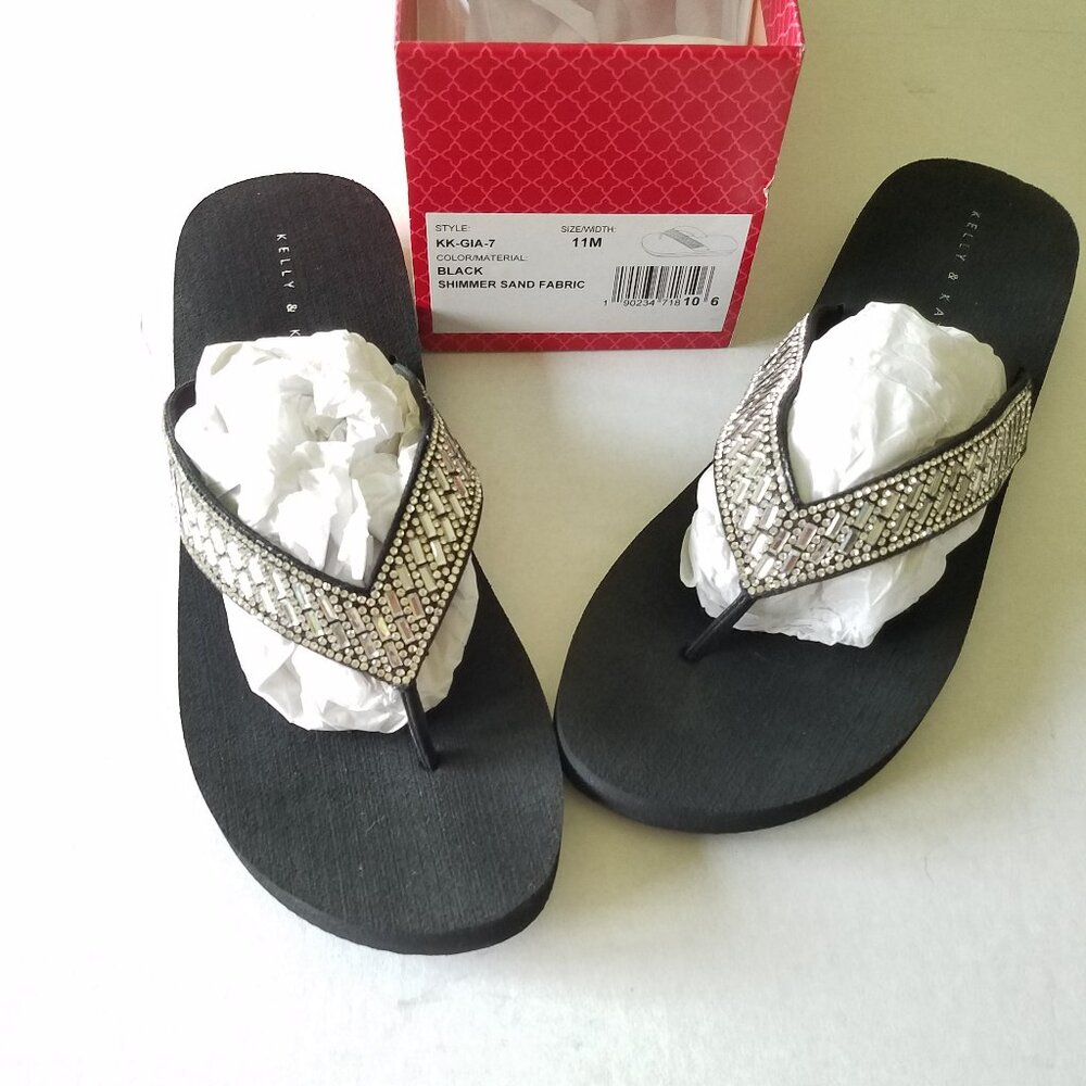 NIB Kelly + Katie Gia flip flop Black, size 11
